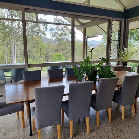 Elfin Hill Vineyard Accommodation بوكولبن المظهر الخارجي الصورة