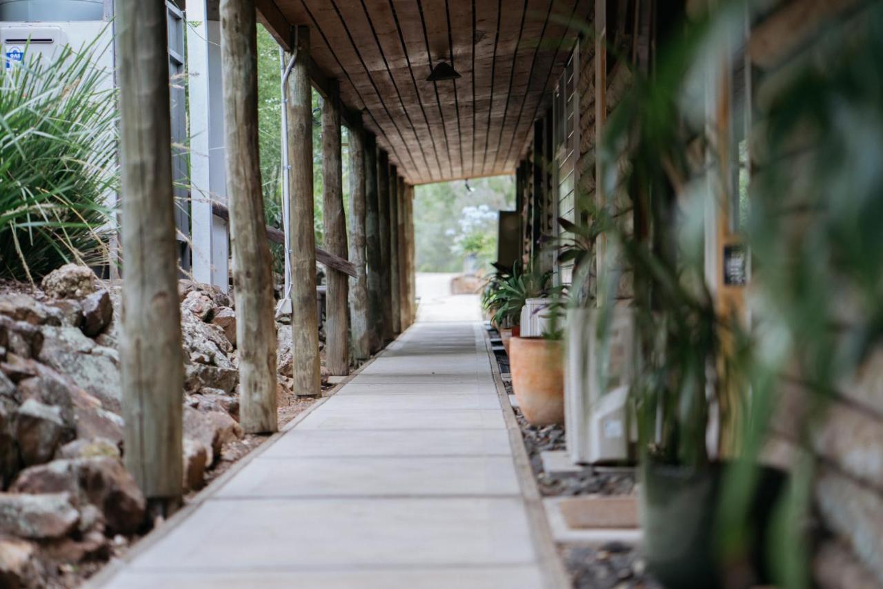 Elfin Hill Vineyard Accommodation بوكولبن المظهر الخارجي الصورة
