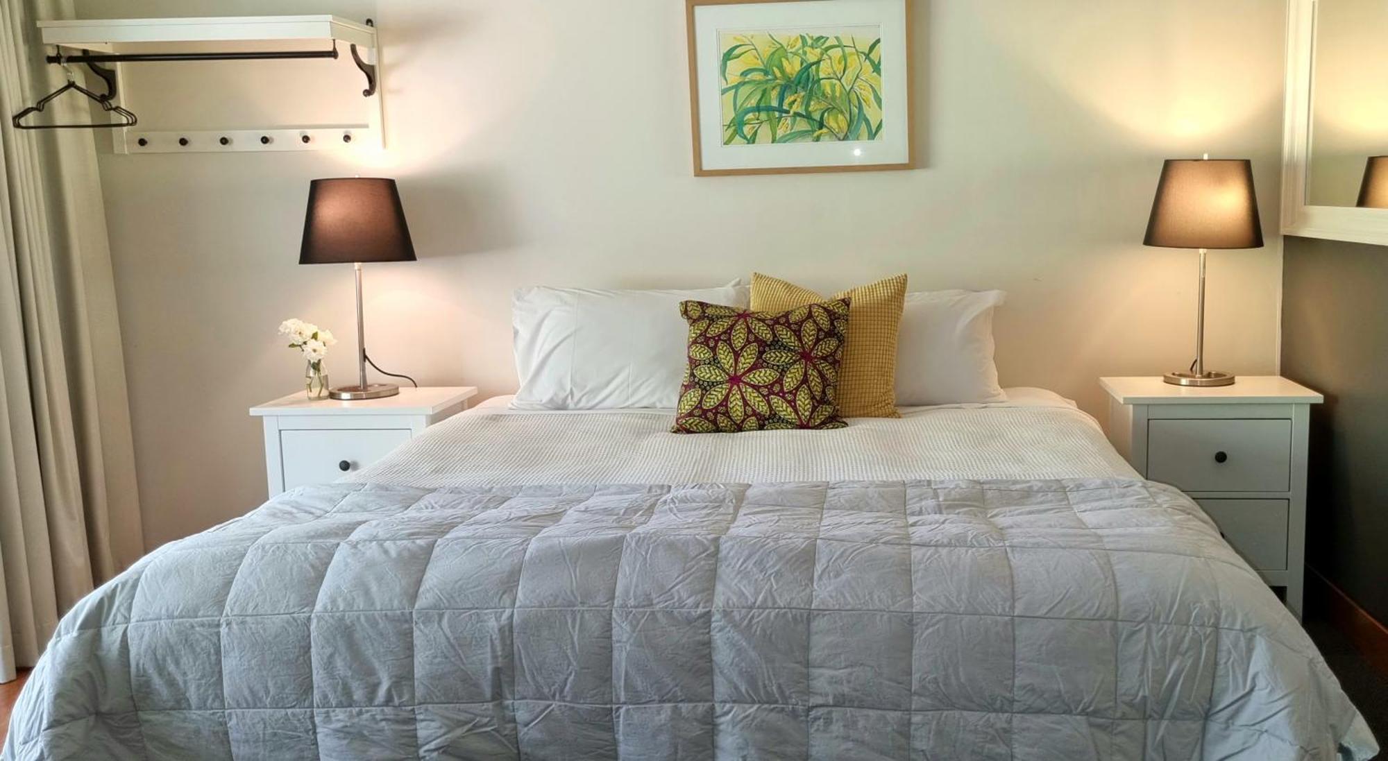 Elfin Hill Vineyard Accommodation بوكولبن المظهر الخارجي الصورة