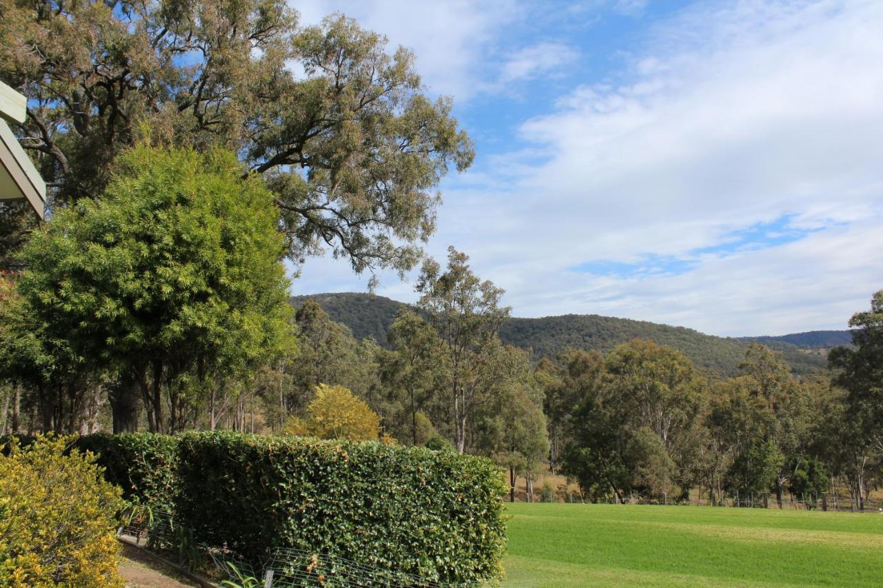 Elfin Hill Vineyard Accommodation بوكولبن المظهر الخارجي الصورة